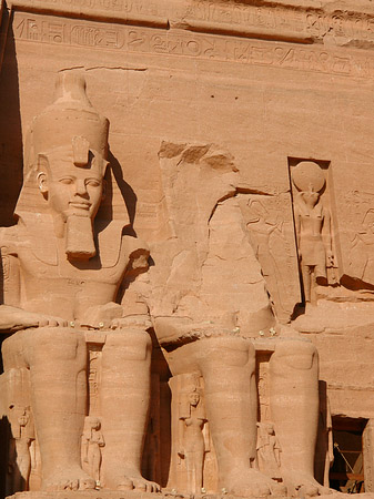 Kolosstatue König Ramses II