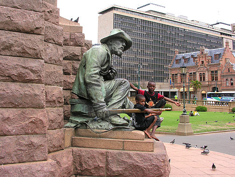 Statue von Paul Kruger Fotos
