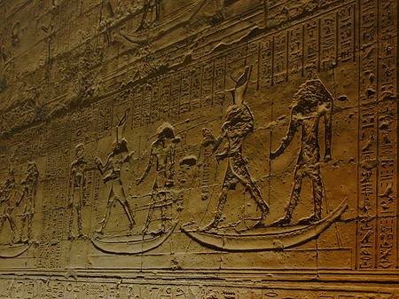 Foto Hyroglyphen im Horustempel - 