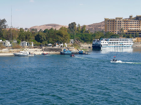 Blick auf Stadt Fotos