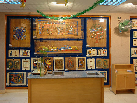 Herstellung von Papyrus Foto 