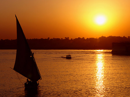 Foto Schöner Sonnenuntergang - Luxor