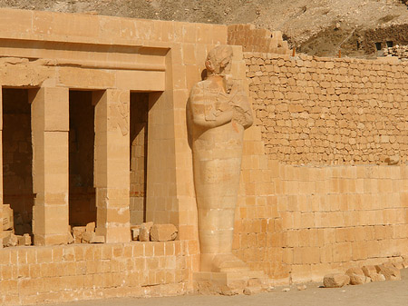 Eingang zu Tempel der Hatschepsut Foto 