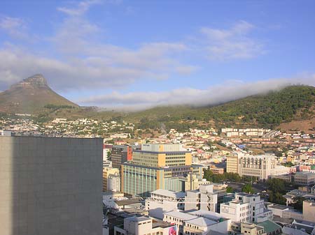 Vogelperspektiven über der Stadt Fotos